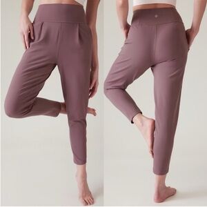 Athleta Elation‎ Pant Mauve Women’s activewear size Large